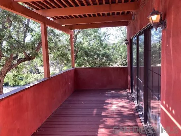 Boulevard, CA 91905,39718 Old Highway 80