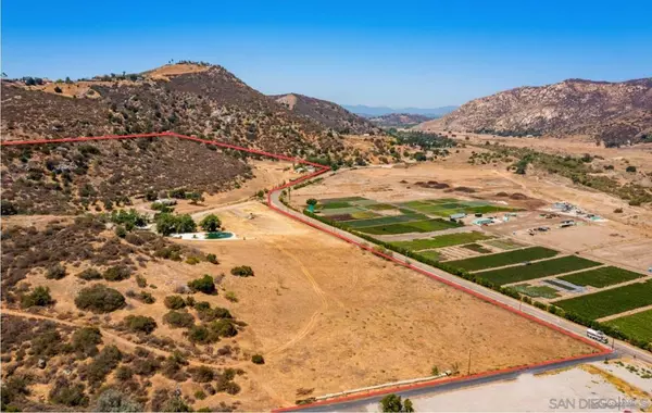 15023 El Monte Road, Lakeside, CA 92040