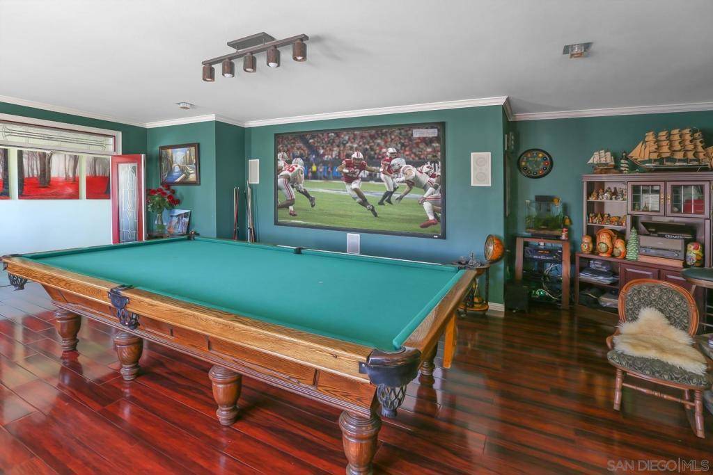 11262 Almazon Street, San Diego, CA 92129