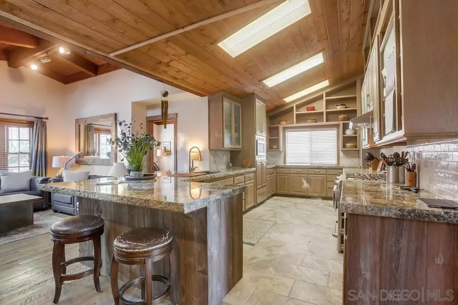 342 Cole Ranch Rd., Encinitas, CA 92024