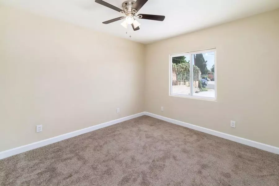 8044 Solana St, San Diego, CA 92114