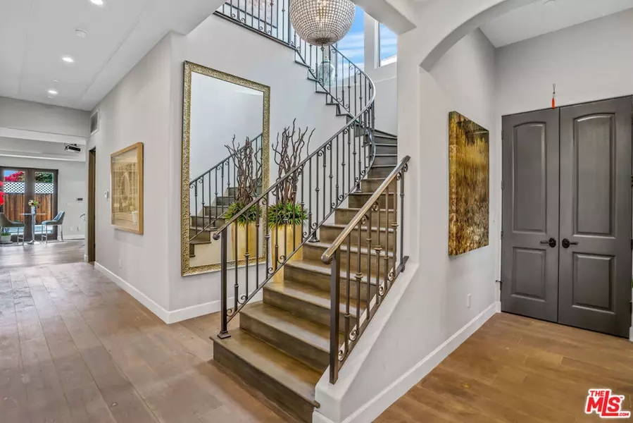 309 S Clark DR, Beverly Hills, CA 90211