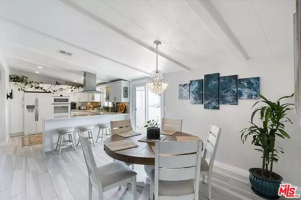 24425 Woolsey Canyon RD #14, Canoga Park, CA 91304