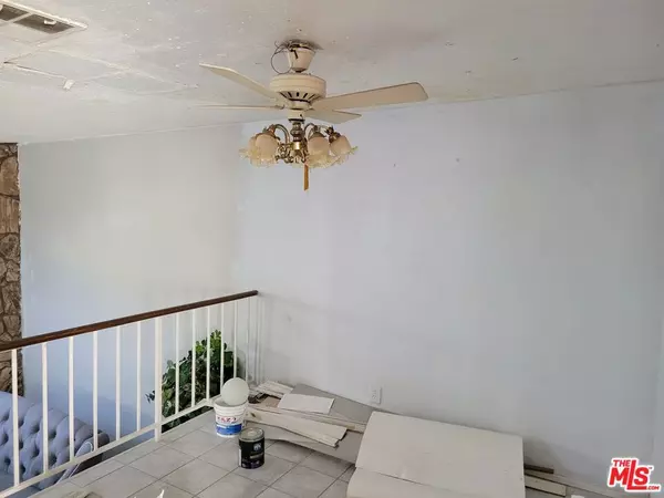 Canoga Park, CA 91306,20224 SHERMAN WAY #27