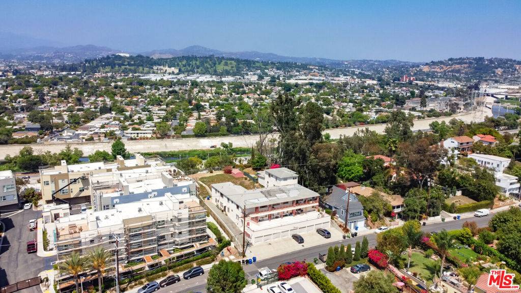 2743 Waverly DR, Los Angeles, CA 90039