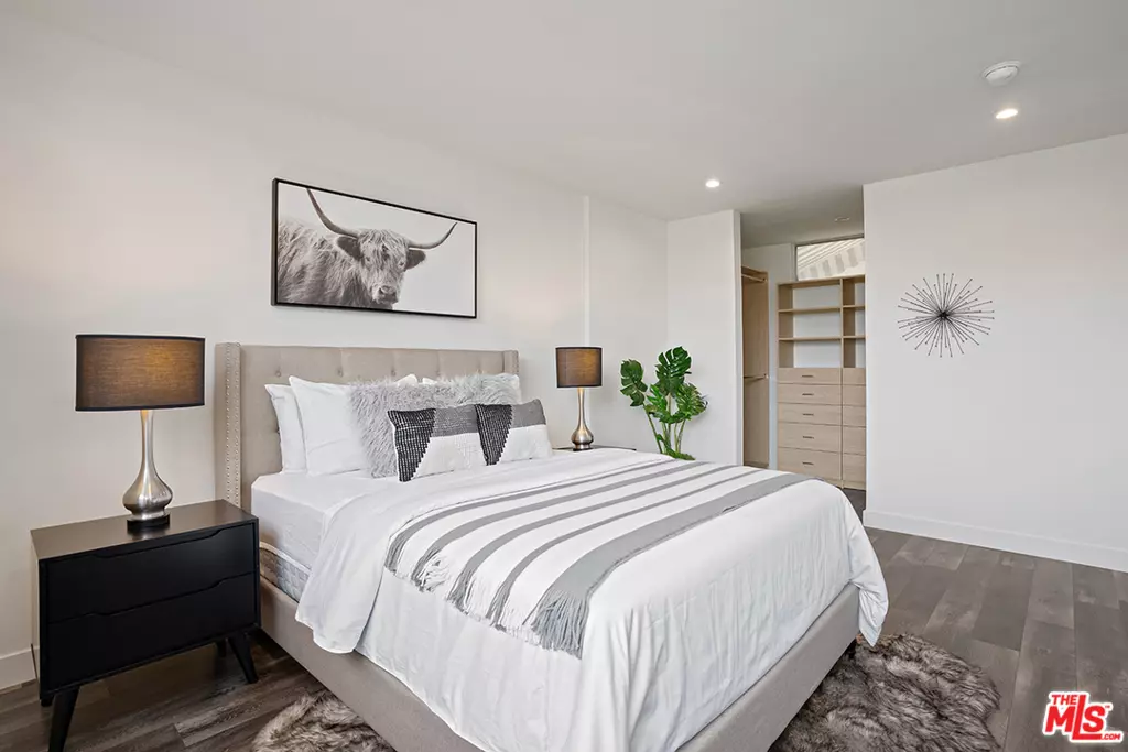 Beverly Hills, CA 90212,9500 W Olympic BLVD