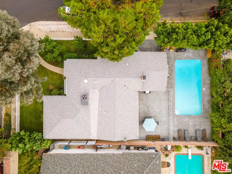5732 Wilbur AVE, Tarzana, CA 91356