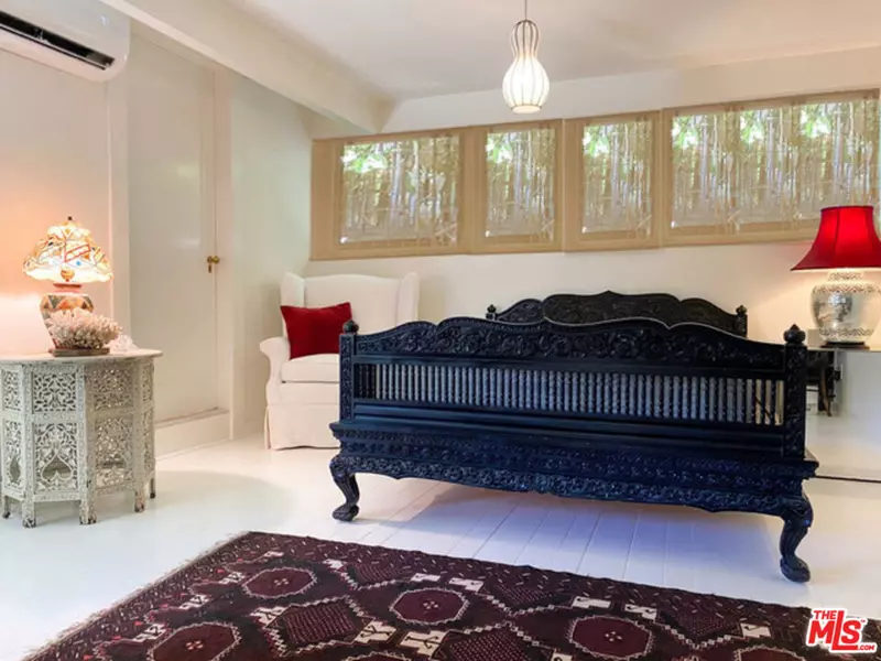 1602 Courtney AVE, Los Angeles, CA 90046