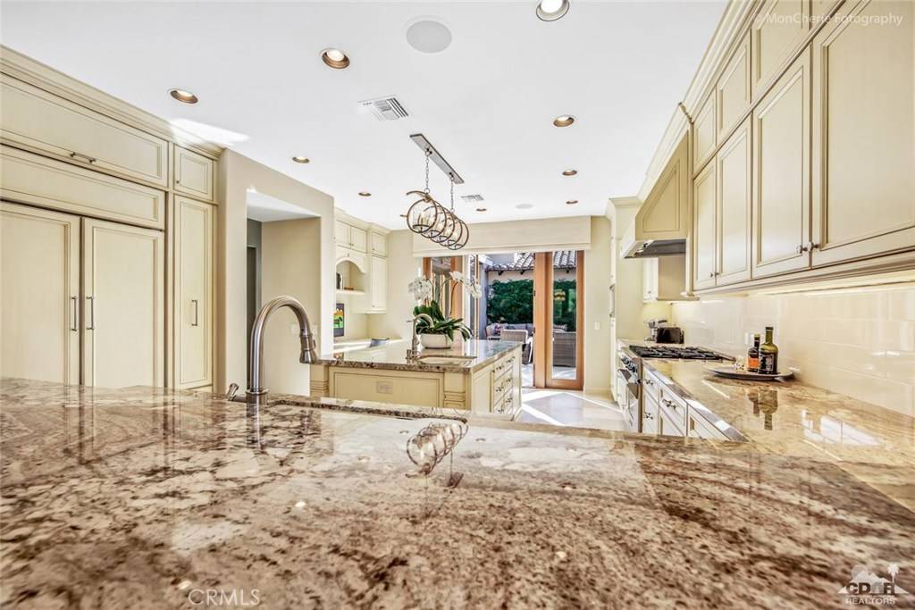 La Quinta, CA 92253,78142 Coral LN