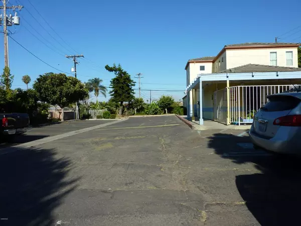 Oxnard, CA 93033,2929 Albany DR