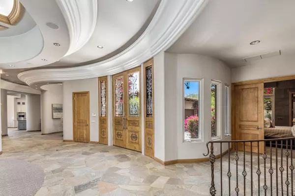 Palm Desert, CA 92260,112 Wanish PL