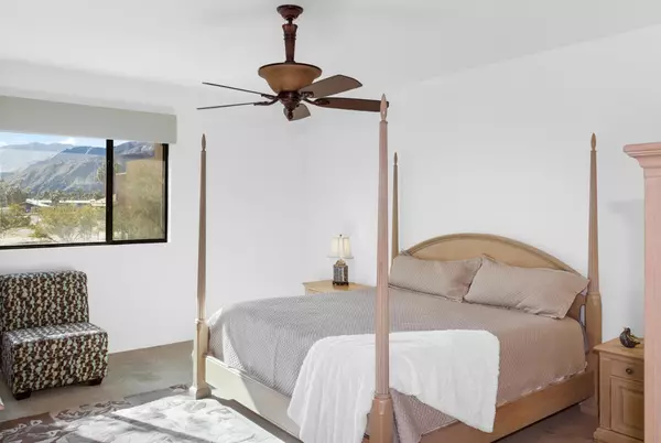 Palm Springs, CA 92262,340 Cheryl DR