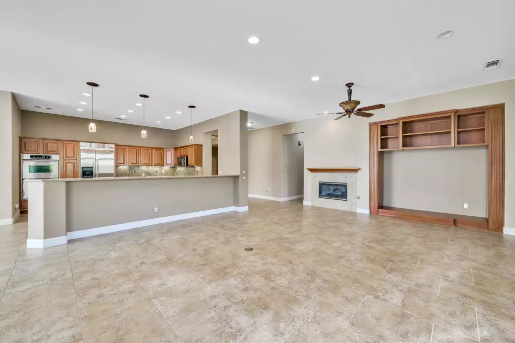 Palm Desert, CA 92211,35210 Rosemont DR
