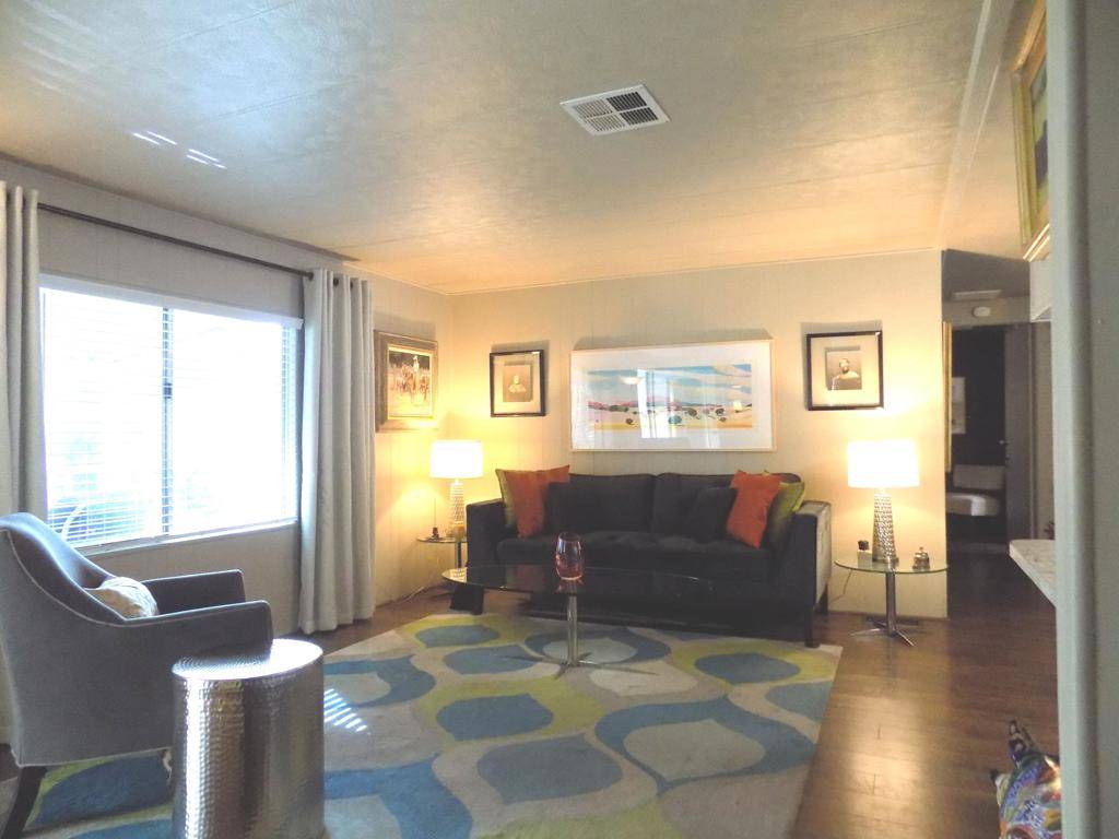 Cathedral City, CA 92234,347 Sand Creek