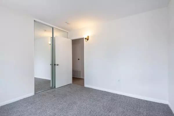 Palm Desert, CA 92211,42925 Connecticut ST