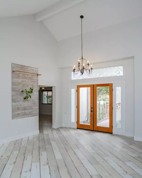 Palm Desert, CA 92260,72915 Amber ST