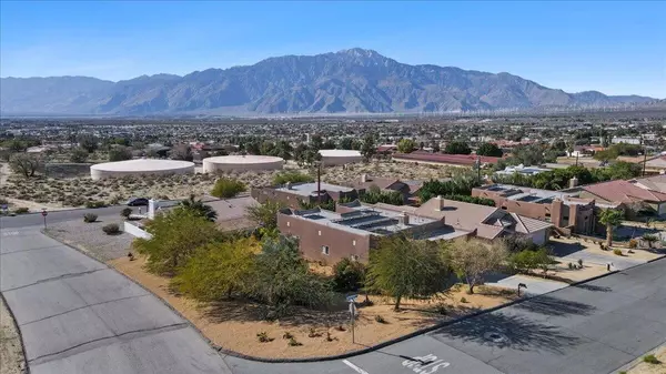 Desert Hot Springs, CA 92240,66973 San Remo
