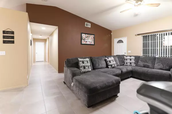 Desert Hot Springs, CA 92240,13350 Inaja St