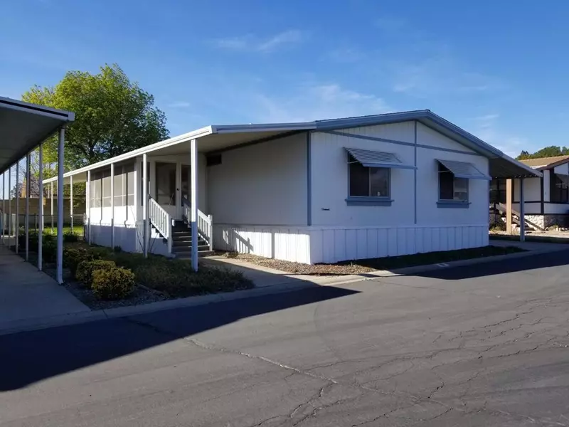 2598 N Ayala DR #111, Rialto, CA 92377