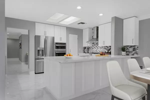 Rancho Mirage, CA 92270,136 Columbia DR