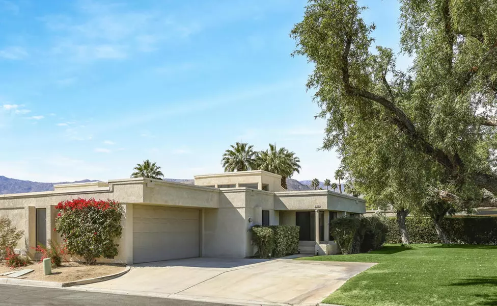 235 Via Rengo, Palm Desert, CA 92260