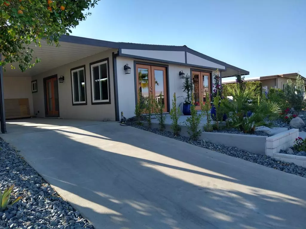 Palm Desert, CA 92260,39261 Palm Greens Pkwy