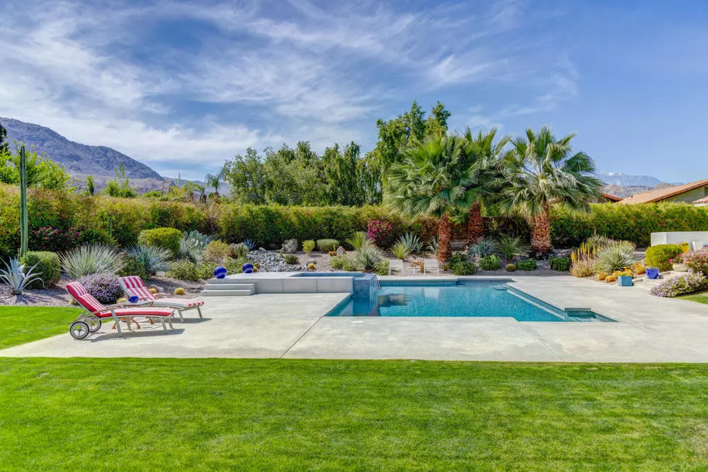 Rancho Mirage, CA 92270,72233 Magnesia Falls DR