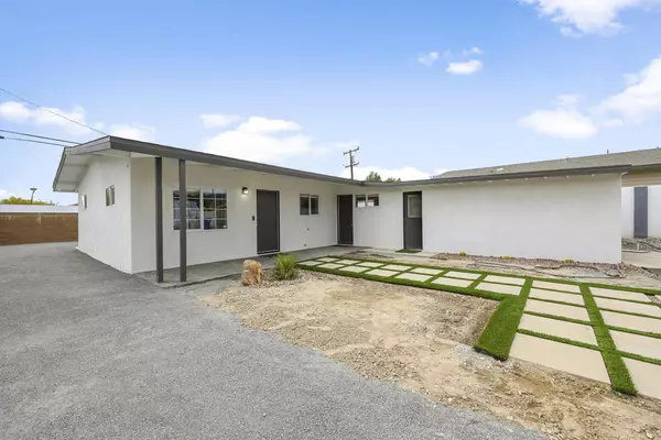 Desert Hot Springs, CA 92240,66107 Buena Vista AVE