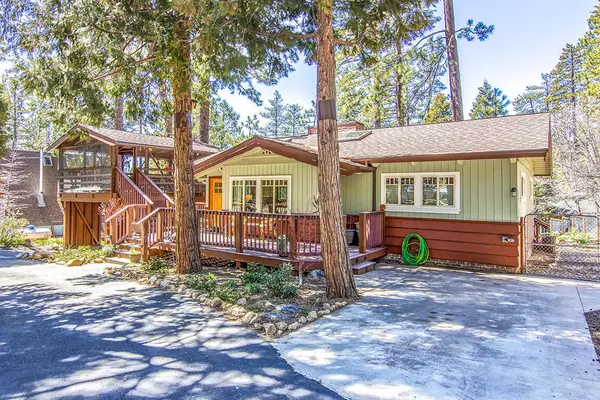 Idyllwild, CA 92549,25445 Palomar RD