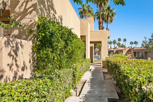 Palm Desert, CA 92260,73464 Mariposa DR