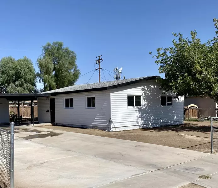 420 S 5th ST, Blythe, CA 92225