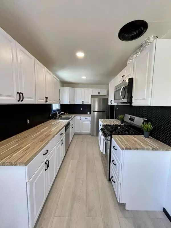 Blythe, CA 92225,420 S 5th ST