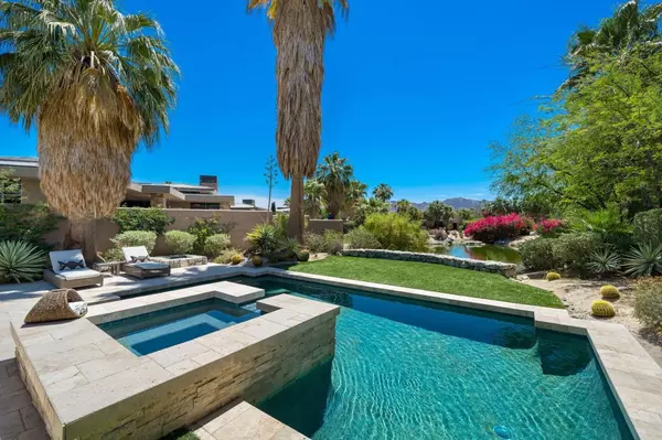 1114 Lake VIS, Palm Desert, CA 92260