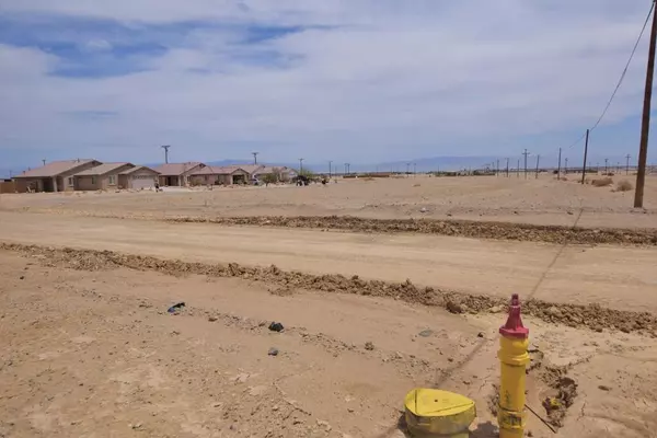 Salton City, CA 92275,1358 Marina DR