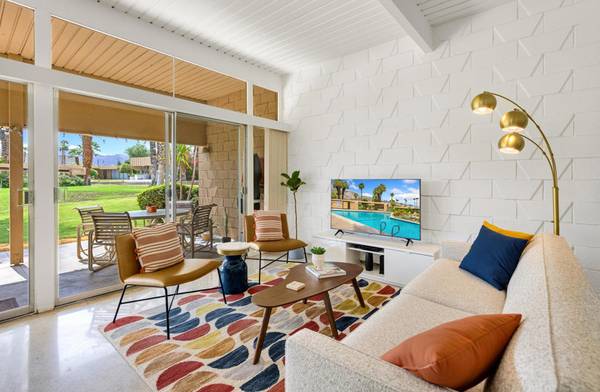 Palm Desert, CA 92260,142 Sandpiper ST