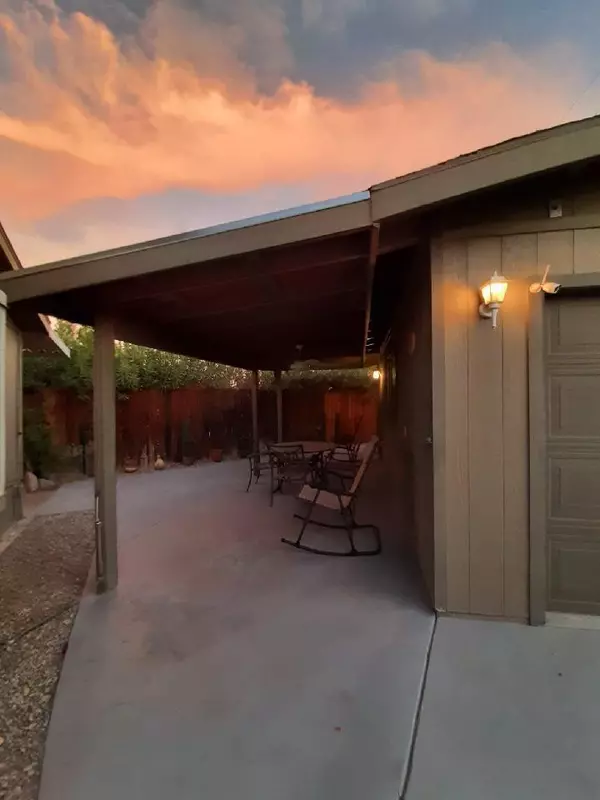 Thousand Palms, CA 92276,33741 Westchester DR