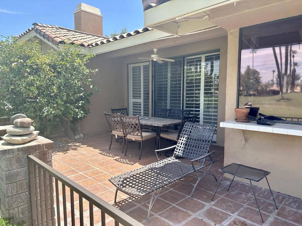 Palm Desert, CA 92260,352 S Sierra Madre