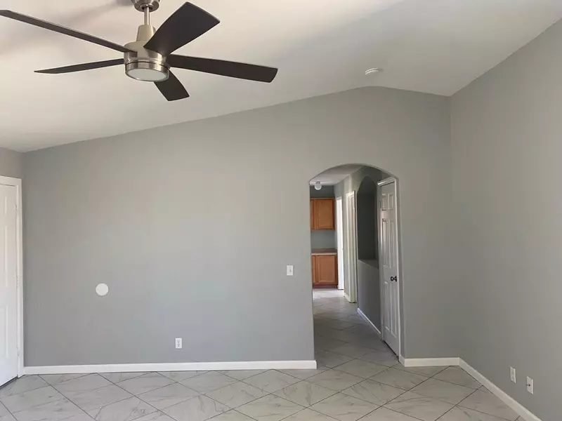 1221 Mullet AVE, Thermal, CA 92274