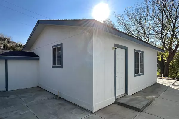 Aguanga, CA 92536,47580 Pato Frio RD