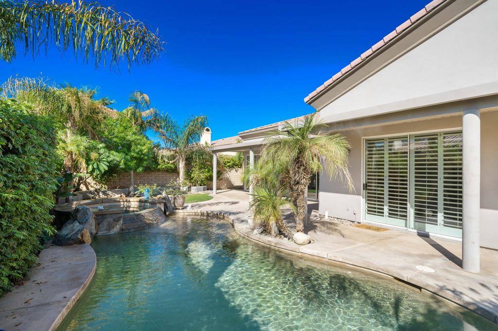 49410 Brian CT, La Quinta, CA 92253