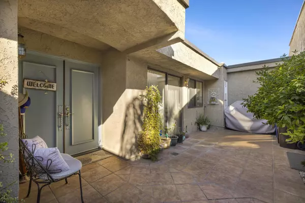 Palm Springs, CA 92264,2941 Calle Loreto