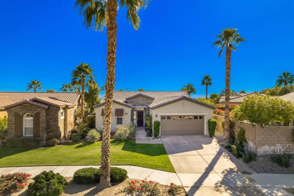 La Quinta, CA 92253,60636 Desert Shadows DR
