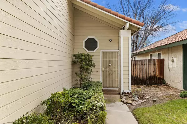 Rialto, CA 92376,1147 W Van Koevering ST