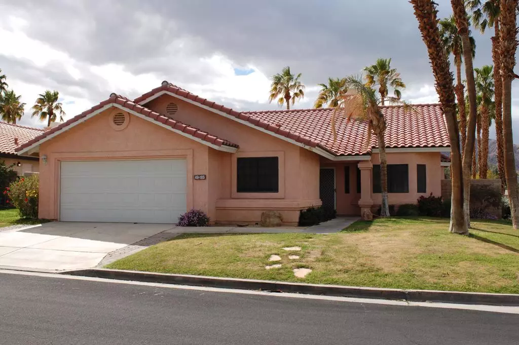 La Quinta, CA 92253,49185 Balada CT