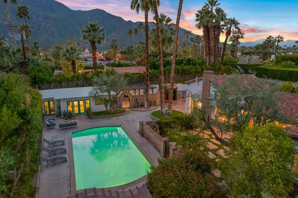 367 Tamarisk RD, Palm Springs, CA 92262