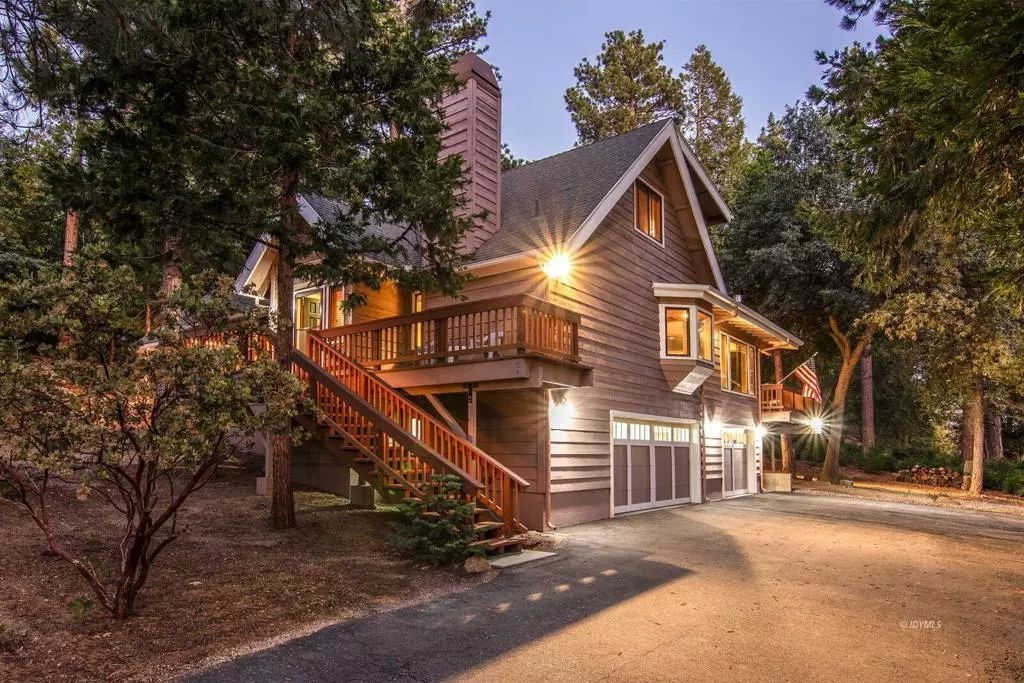 Idyllwild, CA 92549,25490 Shadow Oaks