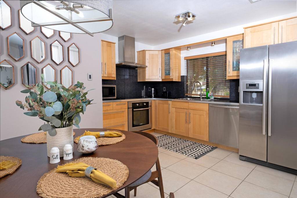 Cathedral City, CA 92234,67261 Cumbres CT
