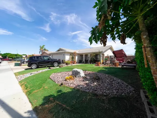 Coachella, CA 92236,84499 Christina RD