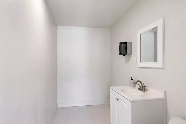 Morongo Valley, CA 92256,49648 29 Palms HWY