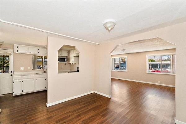 Thousand Palms, CA 92276,32409 Wells Fargo RD